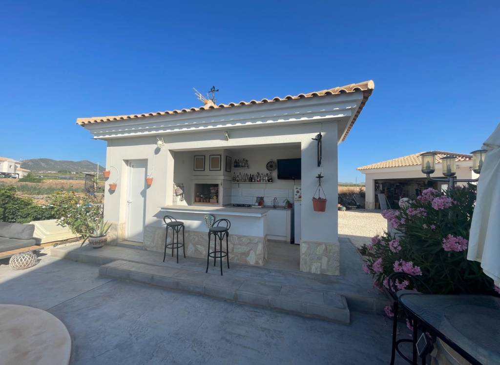 Resale - Villa - Pinoso