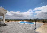 Resale - Villa - Pinoso