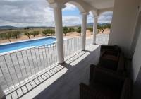 Resale - Villa - Pinoso