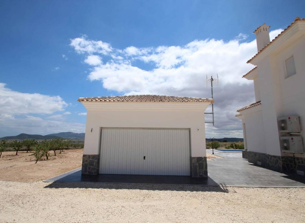 Resale - Villa - Pinoso