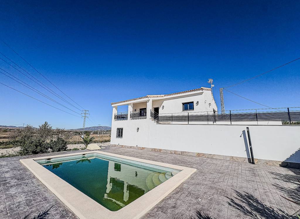 Resale - Villa - Pinoso