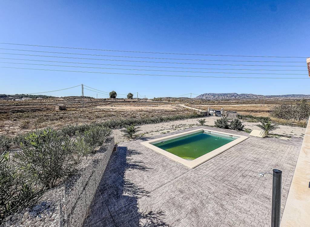 Resale - Villa - Pinoso