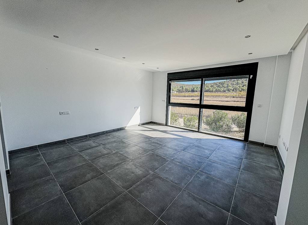 Resale - Villa - Pinoso