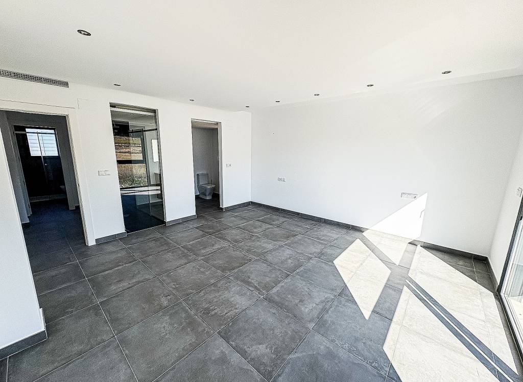 Resale - Villa - Pinoso