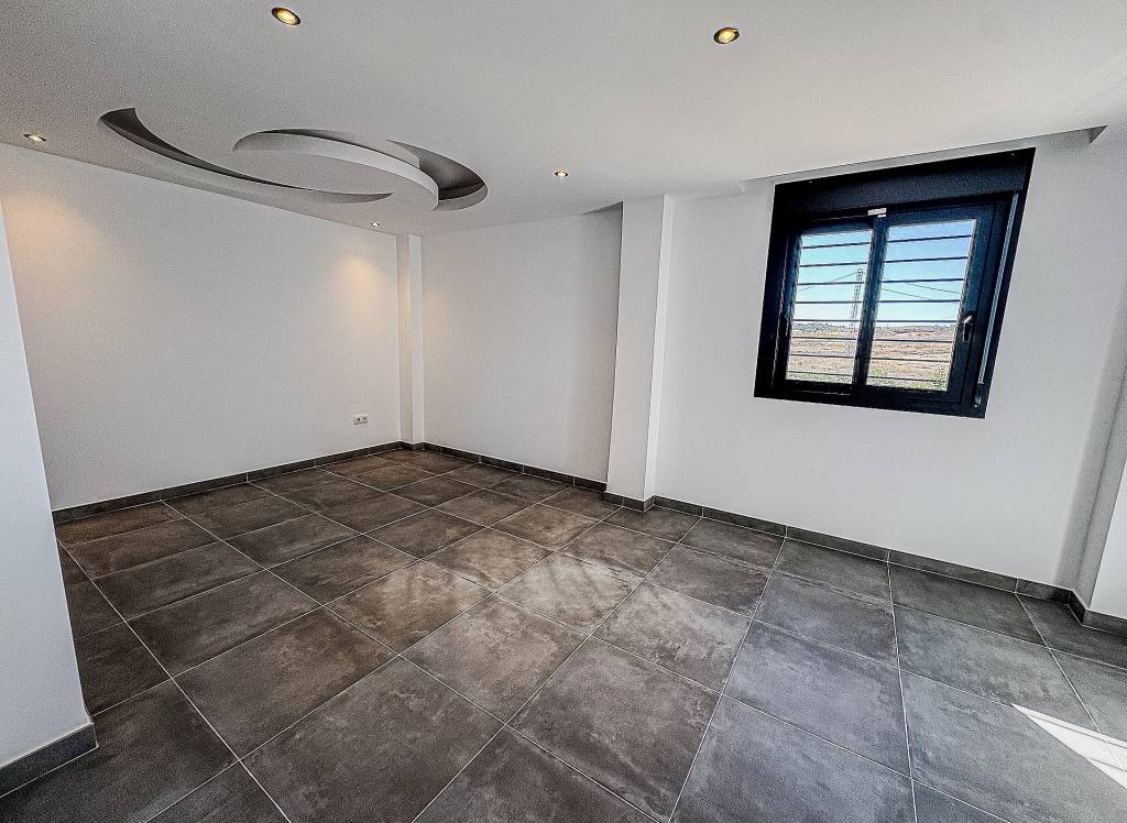 Resale - Villa - Pinoso