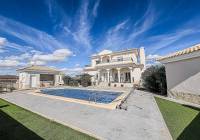 Resale - Villa - Pinoso