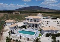 Resale - Villa - Pinoso