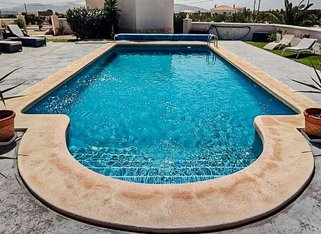 Resale - Villa - Pinoso