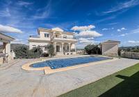 Resale - Villa - Pinoso