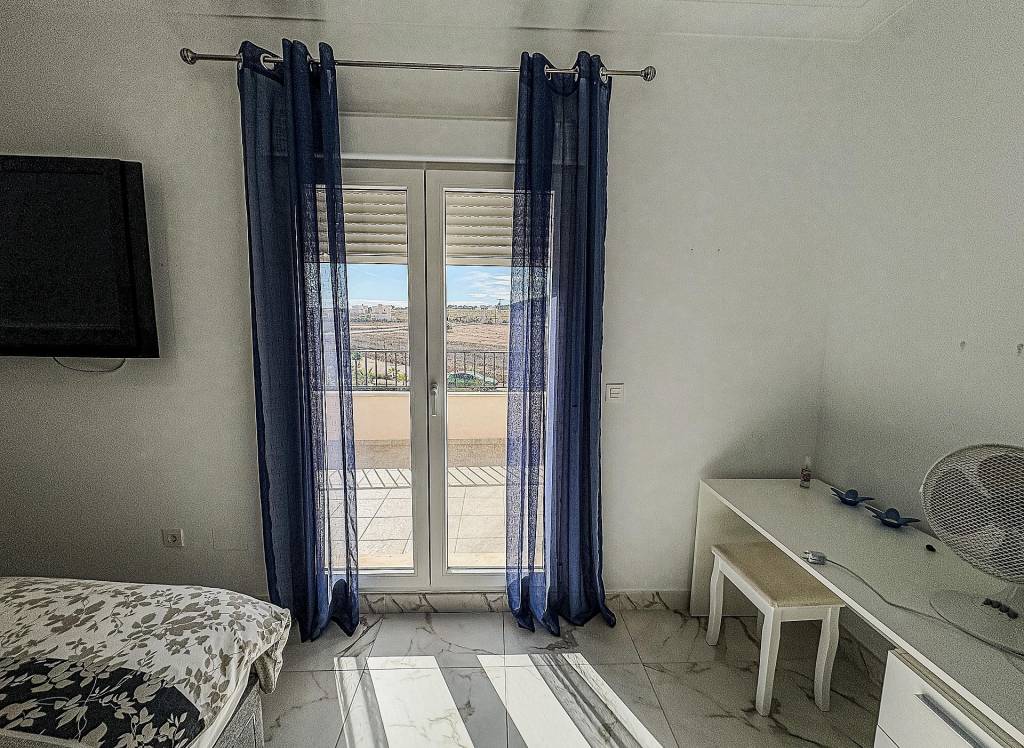 Resale - Villa - Pinoso