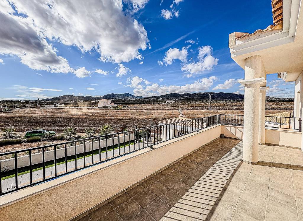 Resale - Villa - Pinoso