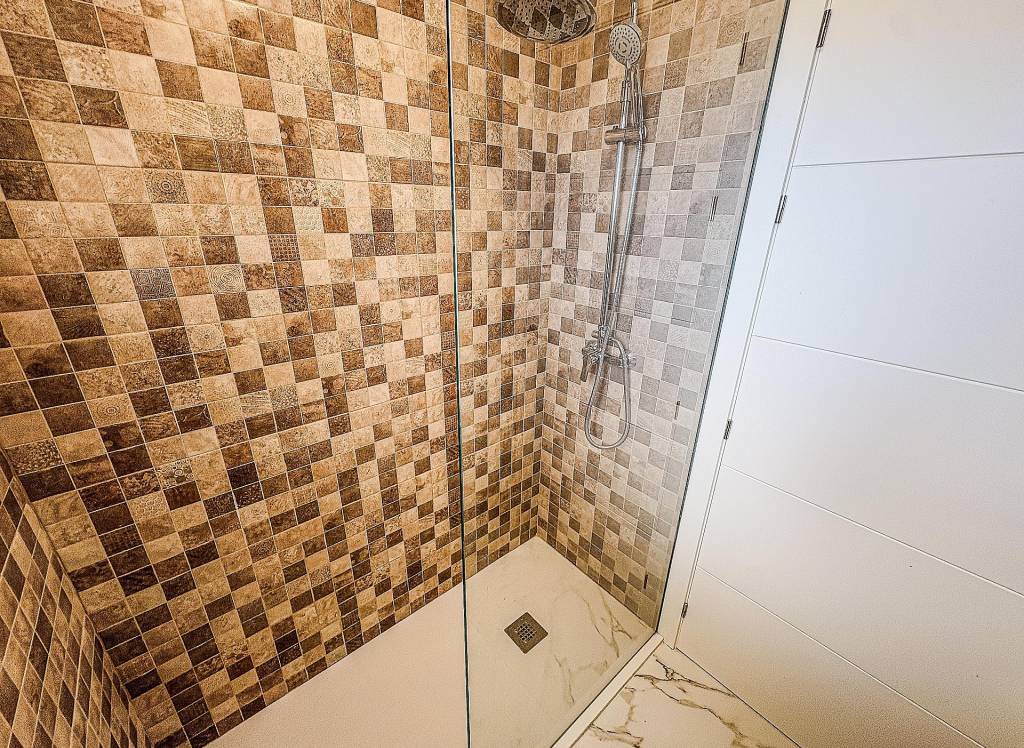 Resale - Villa - Pinoso