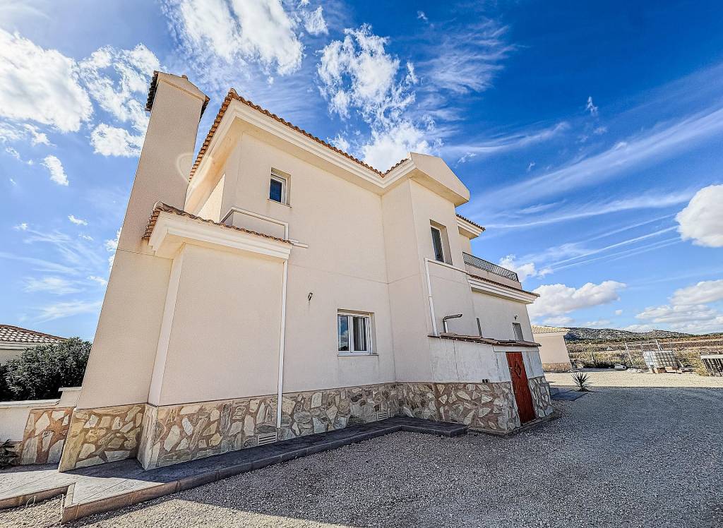 Resale - Villa - Pinoso