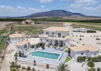 Resale - Villa - Pinoso