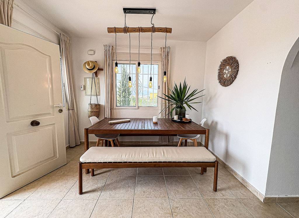 Resale - Villa - Pinoso