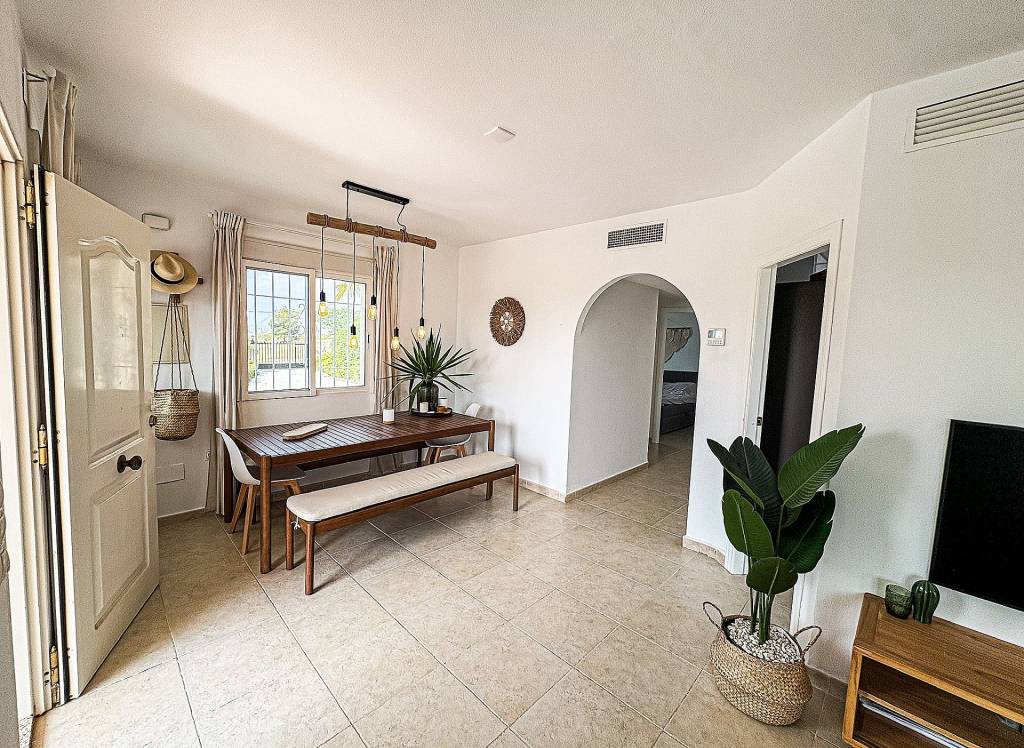 Resale - Villa - Pinoso