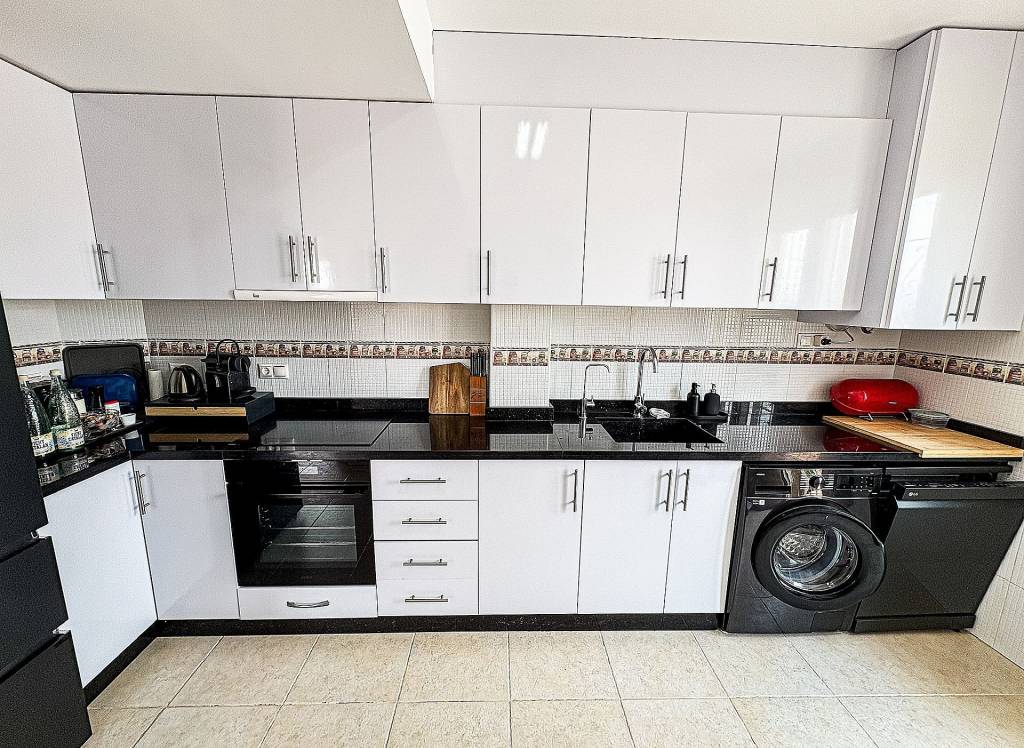 Resale - Villa - Pinoso