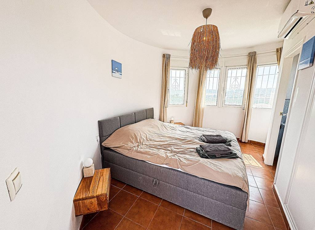 Resale - Villa - Pinoso