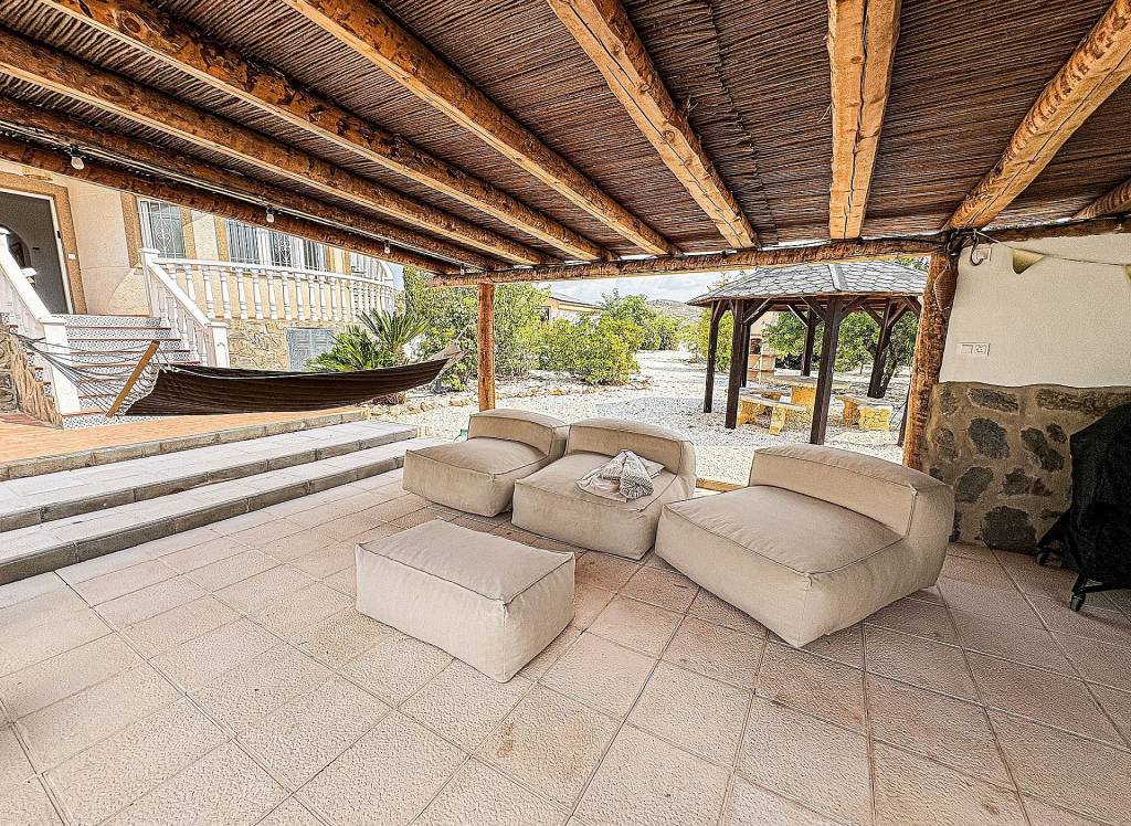 Resale - Villa - Pinoso