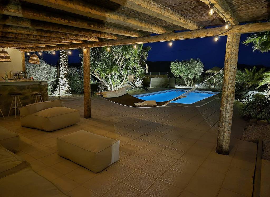 Resale - Villa - Pinoso