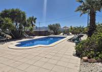 Resale - Villa - Pinoso