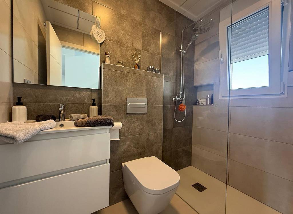 Resale - Villa - Pinoso