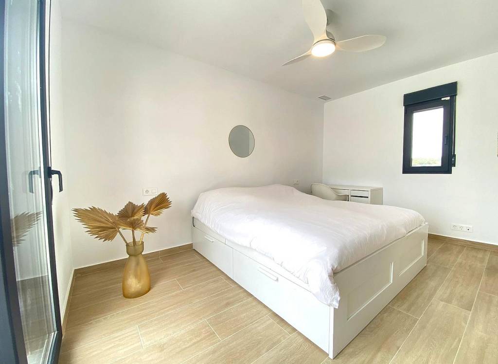 Resale - Villa - Pinoso