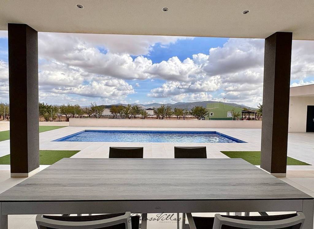 Resale - Villa - Pinoso