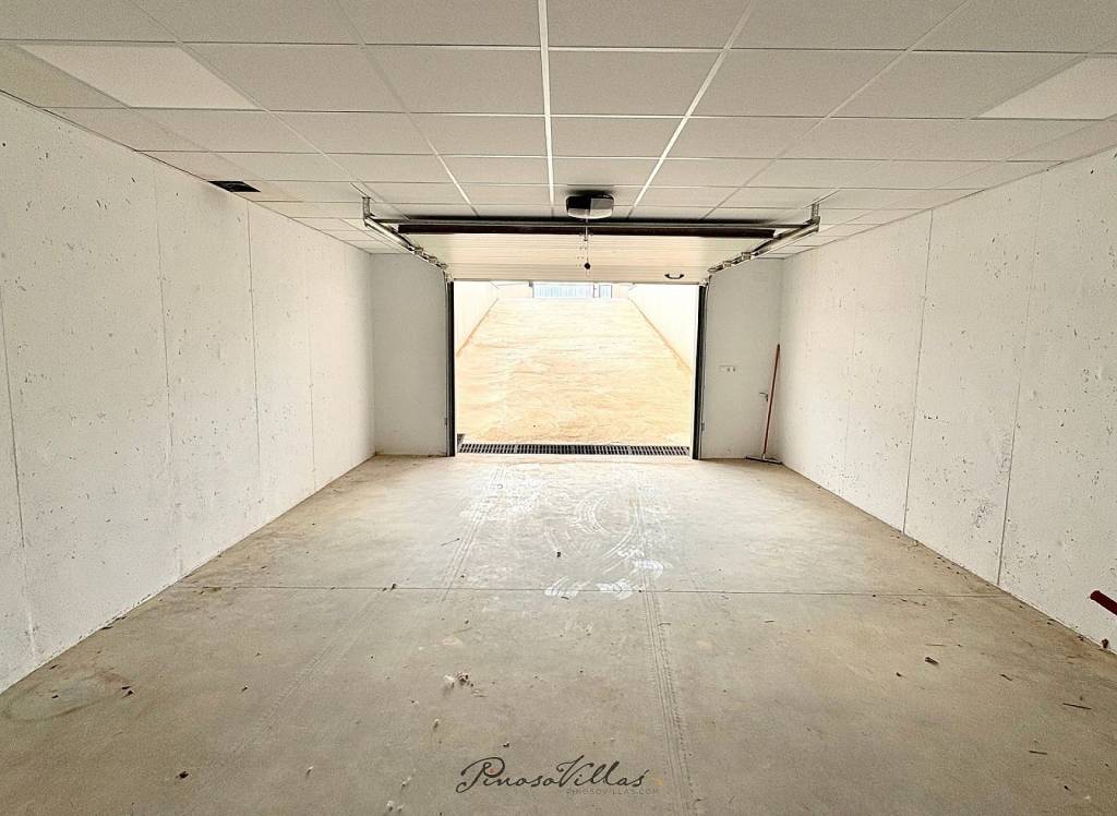 Resale - Villa - Pinoso