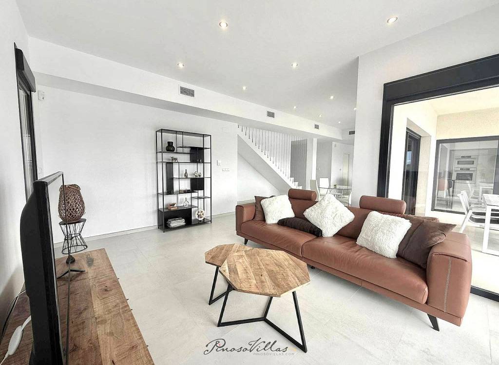 Resale - Villa - Pinoso