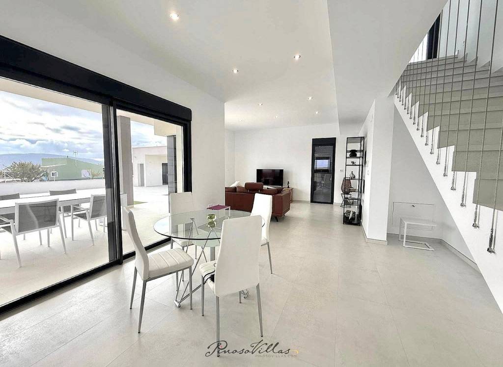 Resale - Villa - Pinoso