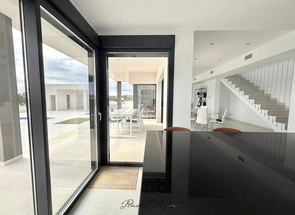 Resale - Villa - Pinoso