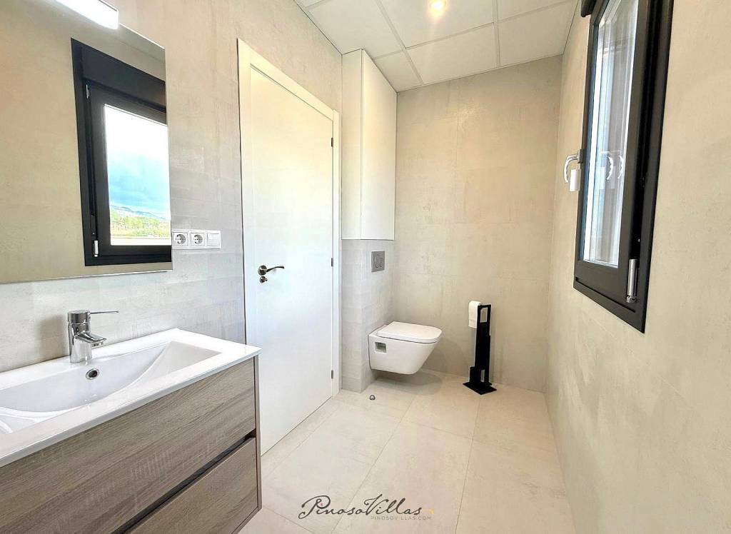 Resale - Villa - Pinoso