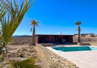 Resale - Villa - Pinoso