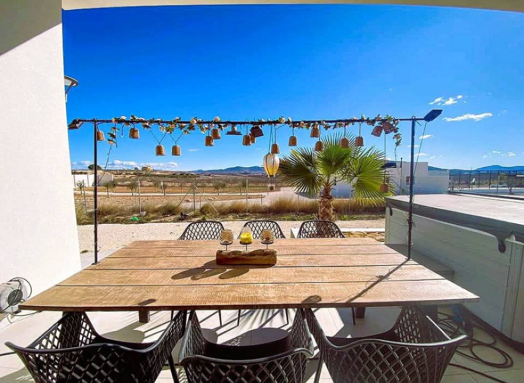 Resale - Villa - Pinoso