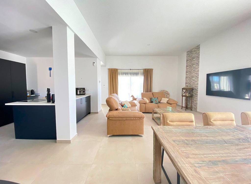 Resale - Villa - Pinoso