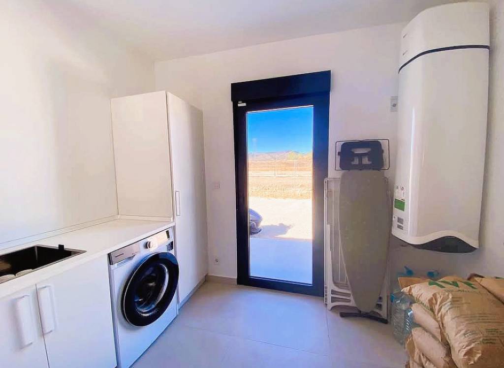 Resale - Villa - Pinoso