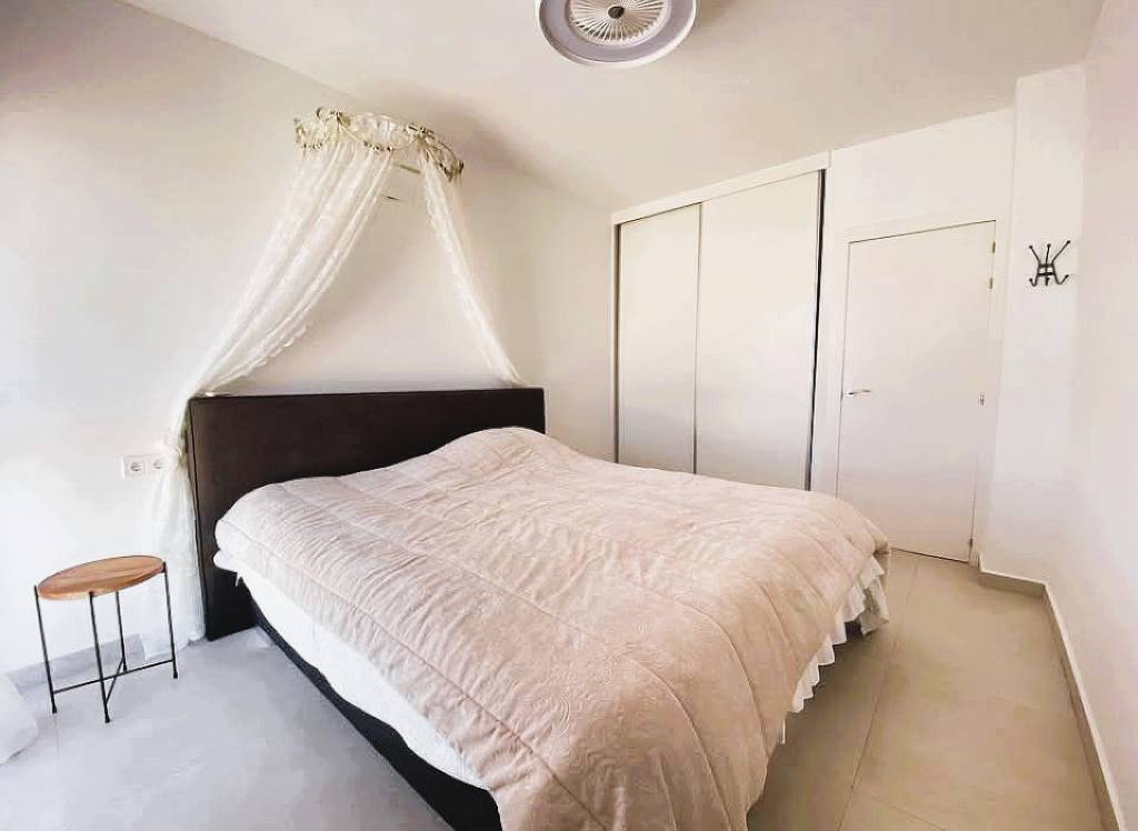 Resale - Villa - Pinoso