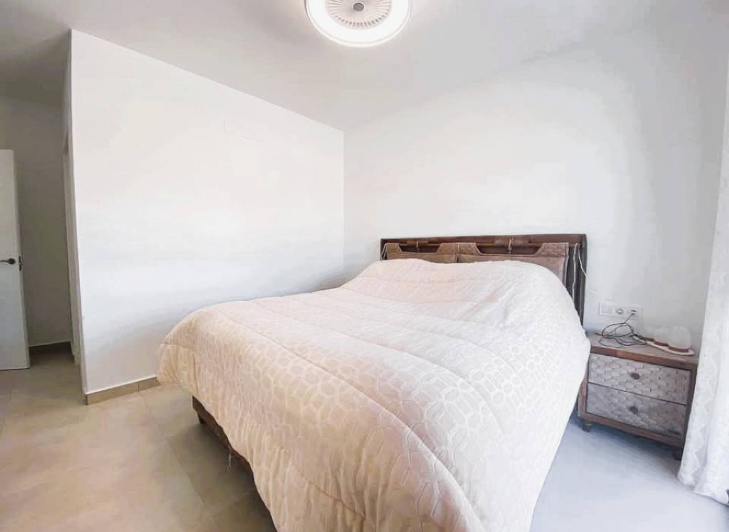 Resale - Villa - Pinoso