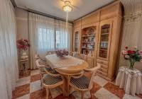 Resale - Villa - Sax