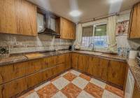 Resale - Villa - Sax