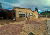 Resale - Villa - Sax