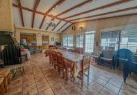 Resale - Villa - Sax