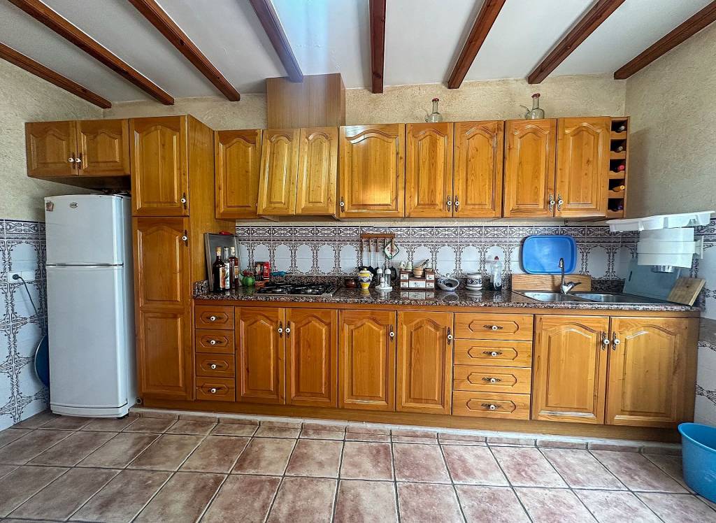 Resale - Villa - Sax