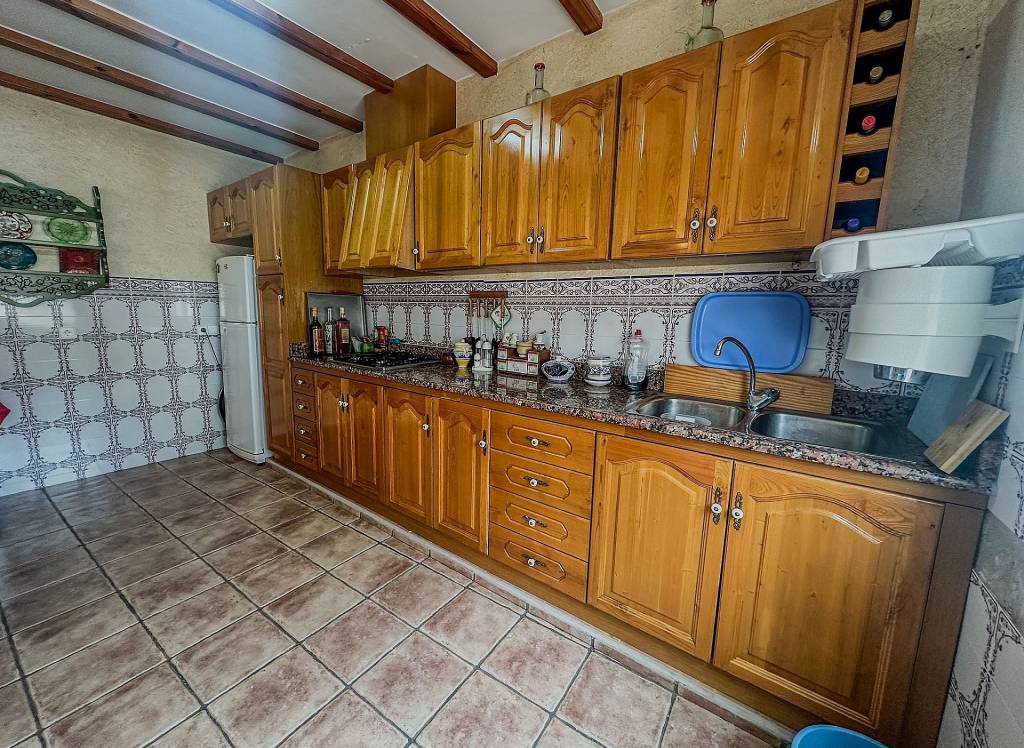 Resale - Villa - Sax