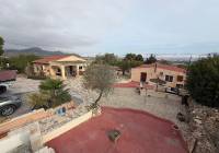 Resale - Villa - Sax