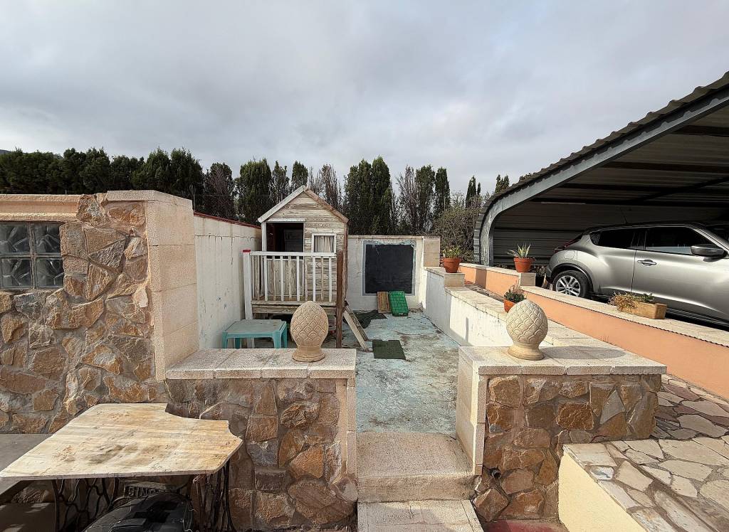 Resale - Villa - Sax