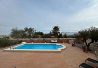 Resale - Villa - Sax