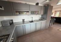 Resale - Villa - Sax