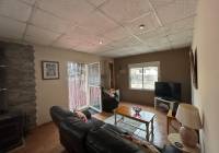 Resale - Villa - Sax